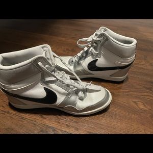 Nike high top sneakers